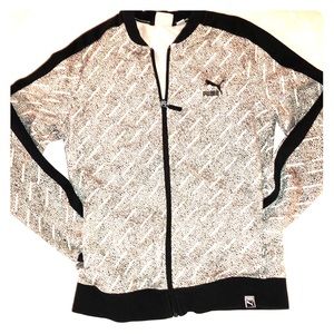 puma zip up